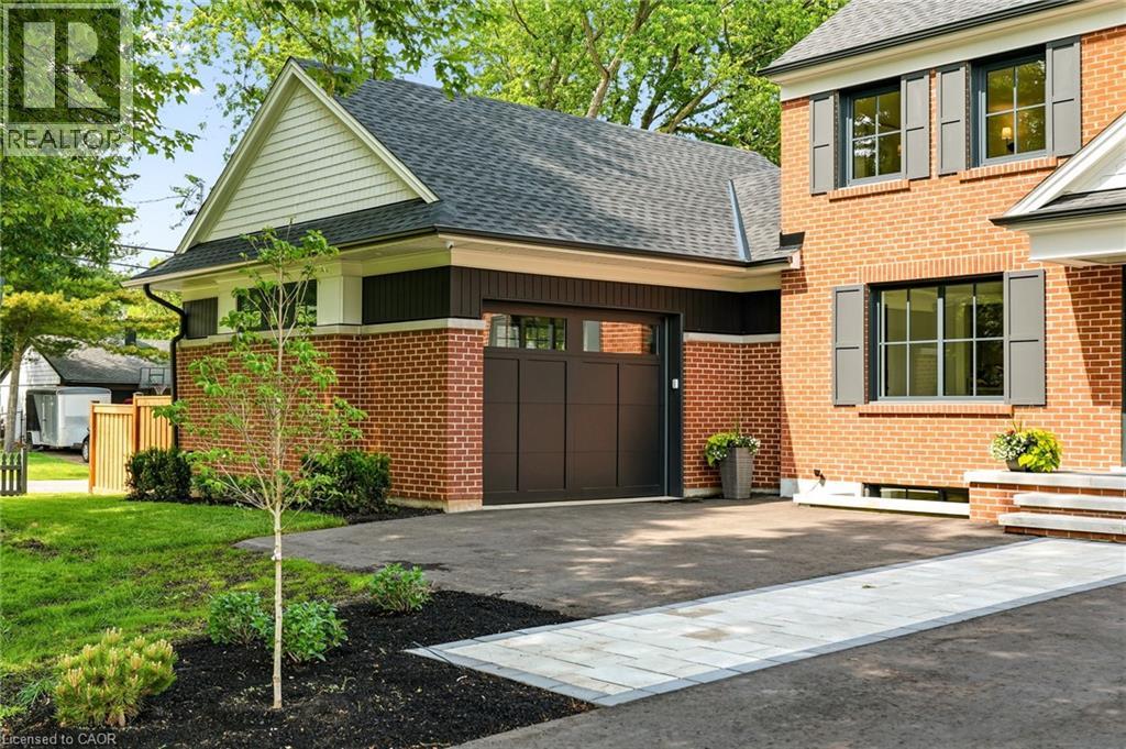 727 KING Road