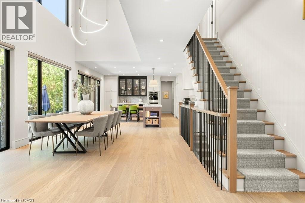 26 GOLFVIEW Place