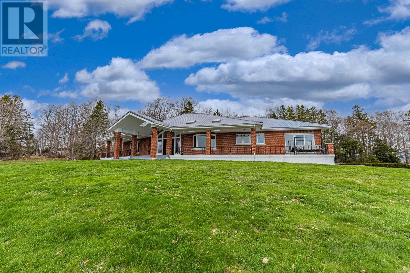 600 MALPEQUE Road - Photo 2