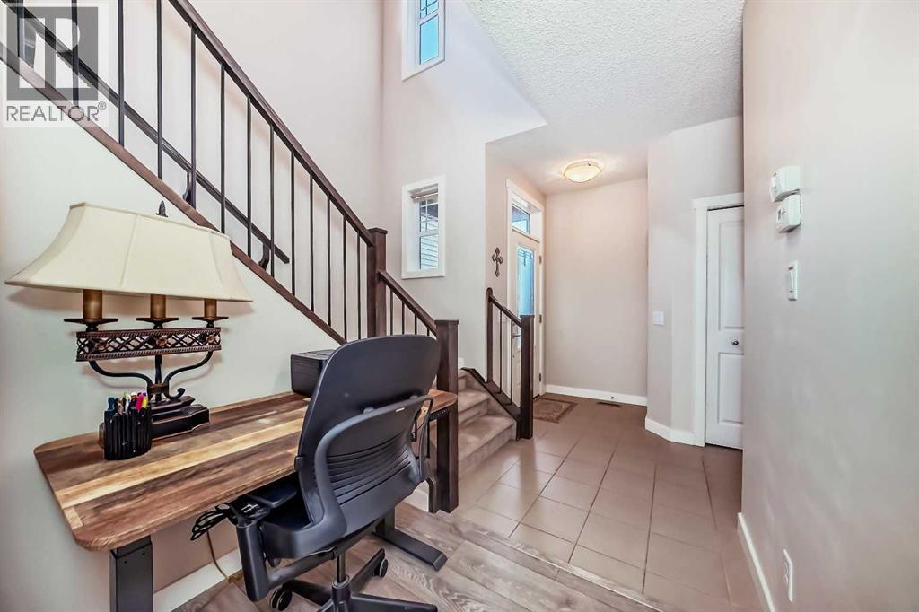 39 Sage Bluff Mews NW