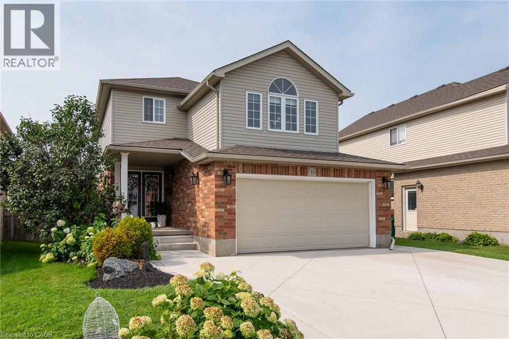 31 STIEFELMEYER Crescent