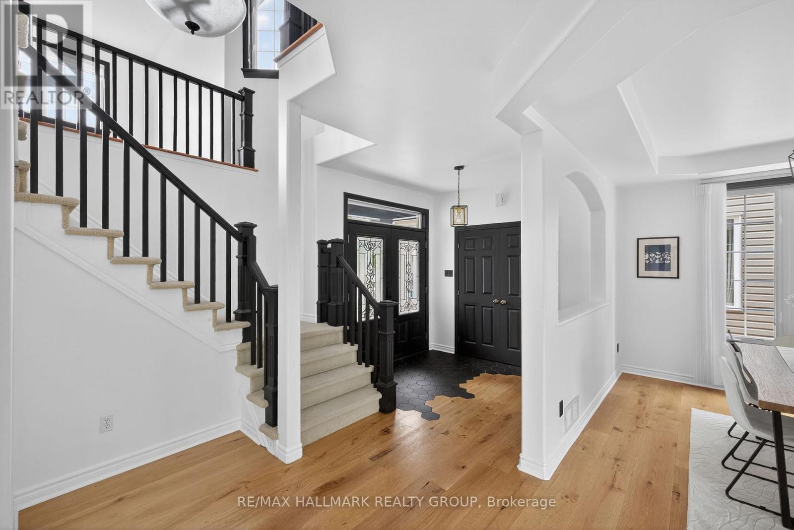 520 MAZARI CRESCENT