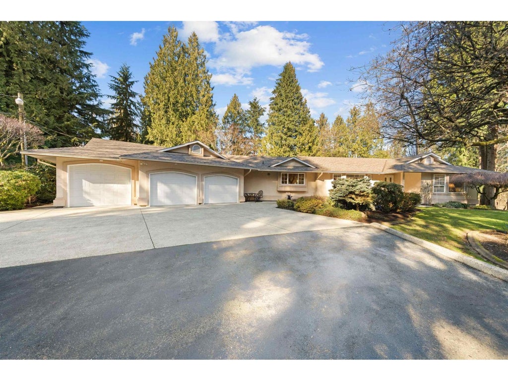 31553 BROOKSIDE AVENUE, ABBOTSFORD, BC V2T 5W6 - Image 1000630511.jpeg?d=l