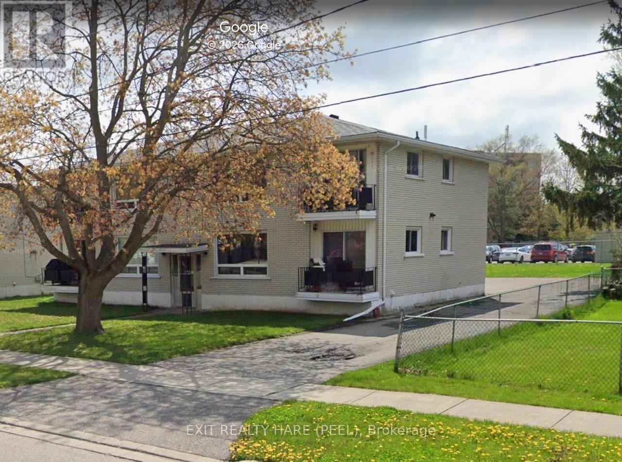 128 NINTH AVENUE - Photo 2