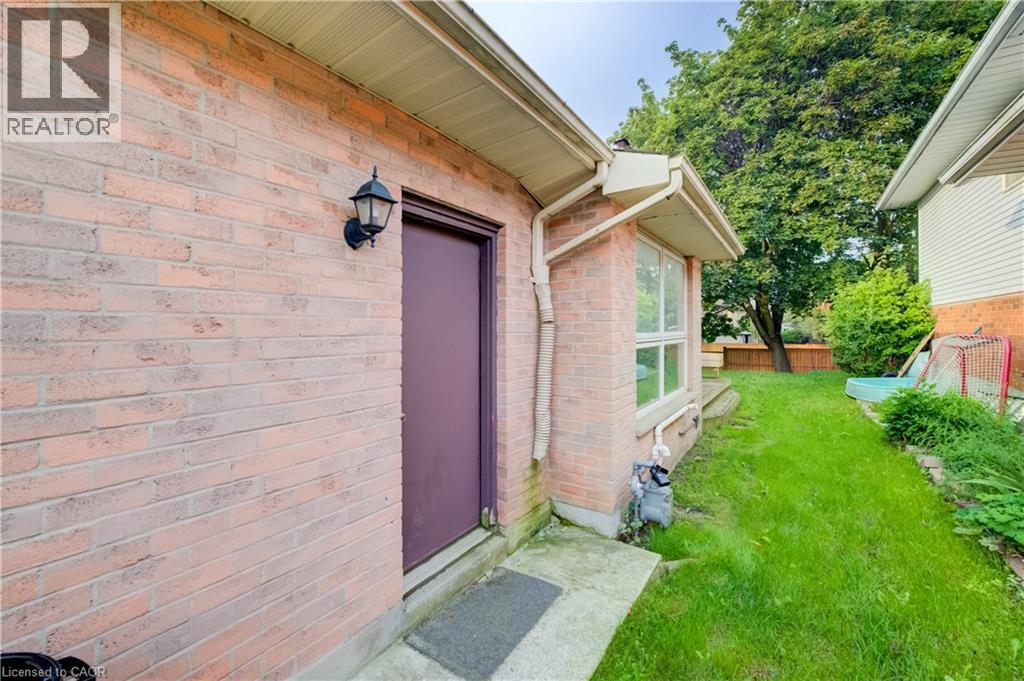 135 BRIERDALE Drive