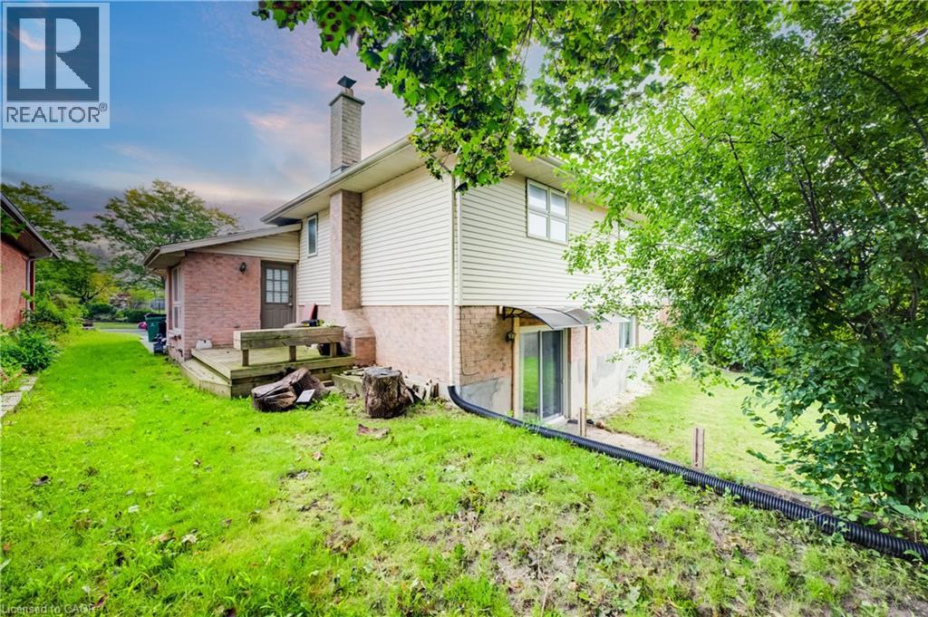 135 BRIERDALE Drive