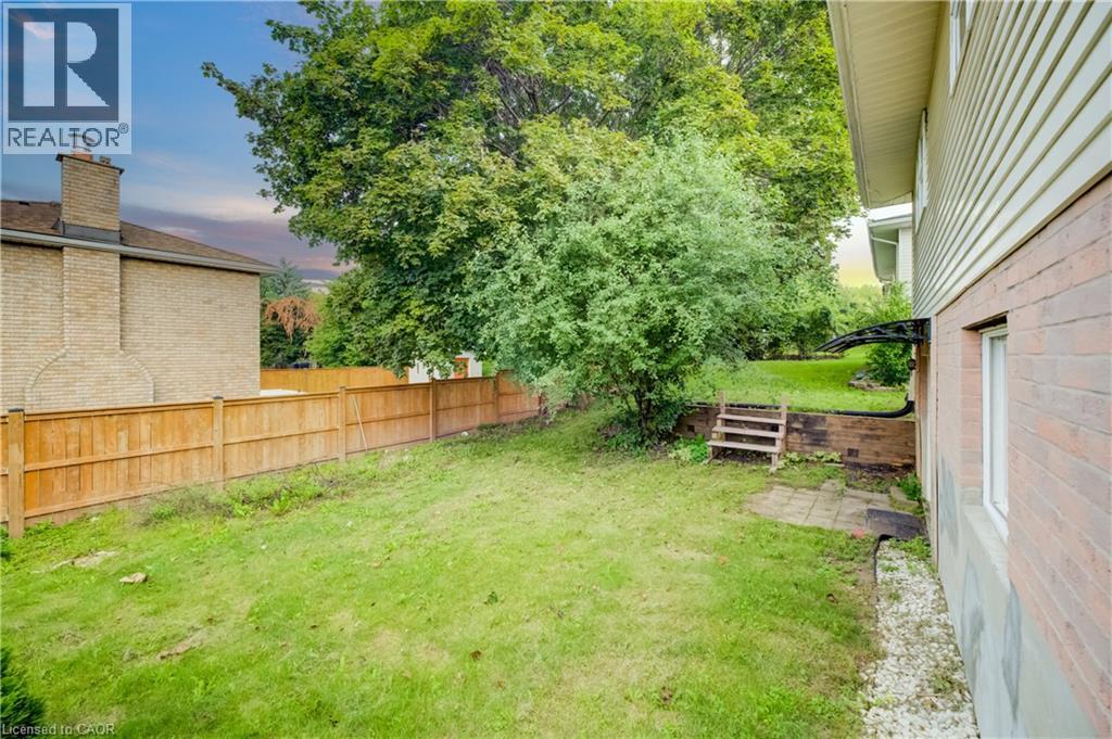 135 BRIERDALE Drive