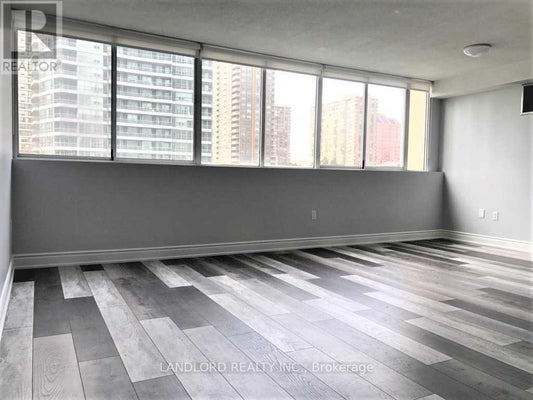 405 - 3590 Kaneff Cres, Mississauga (Mississauga Valleys), ON 3