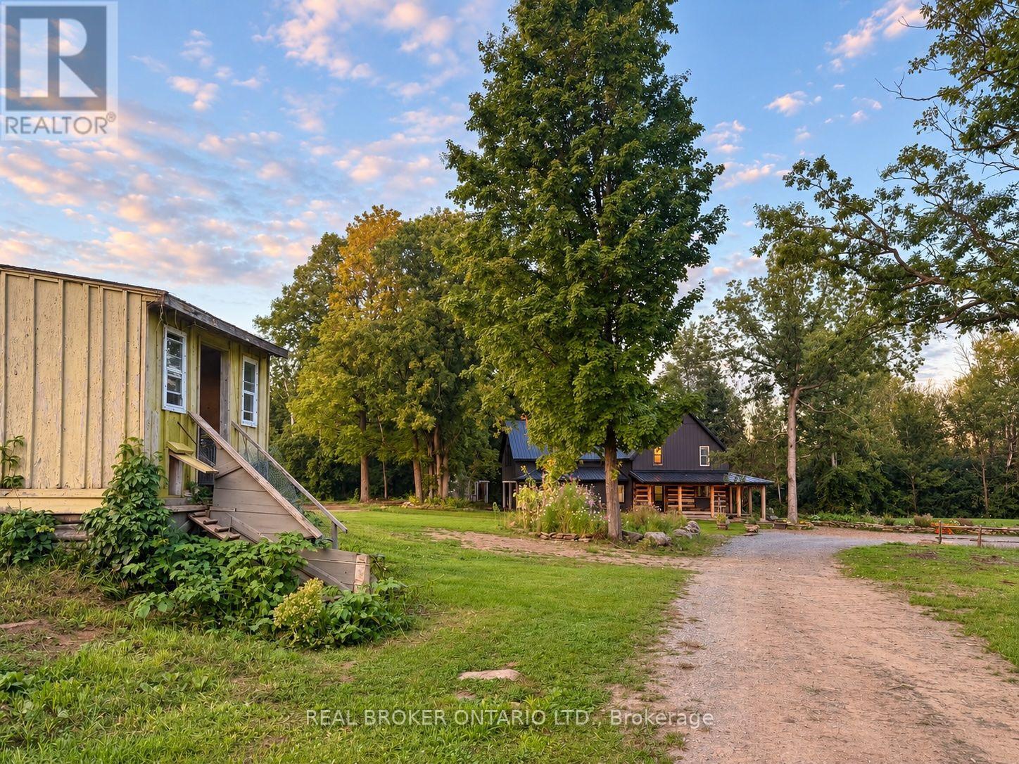 806 RICHARDSON ROAD
