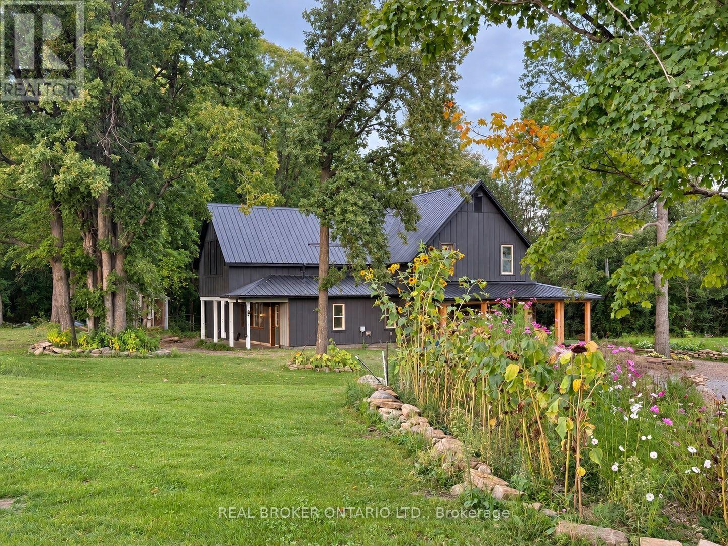 806 RICHARDSON ROAD