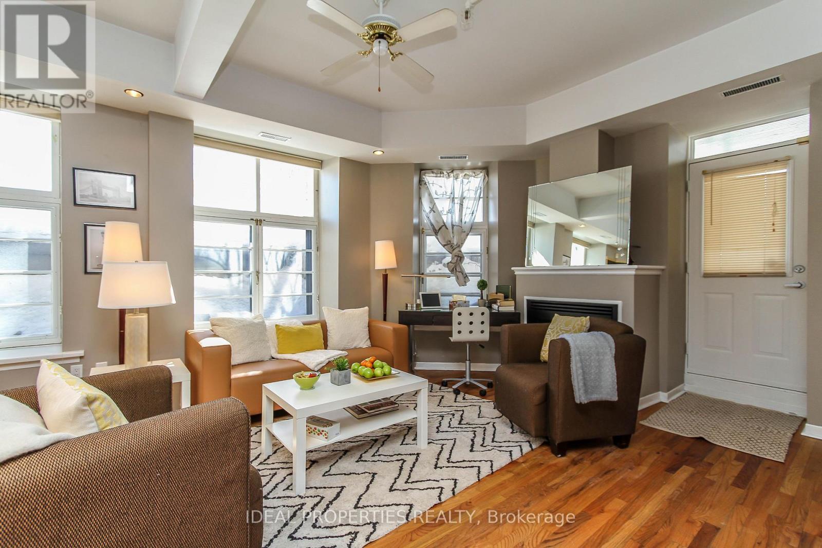 101 - 589 RIDEAU STREET