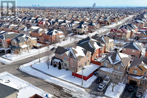 69 Calderstone Rd, Brampton (Bram East), ON 2