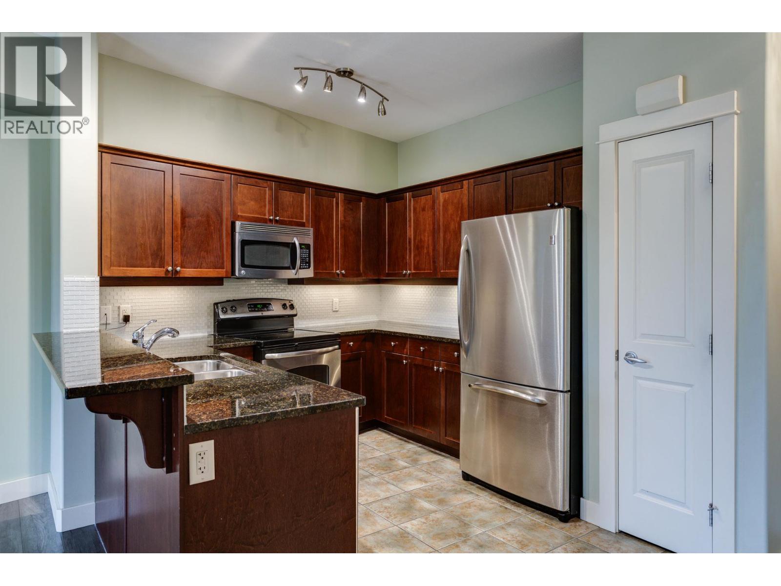 2611 Stillwater Way Unit# 219