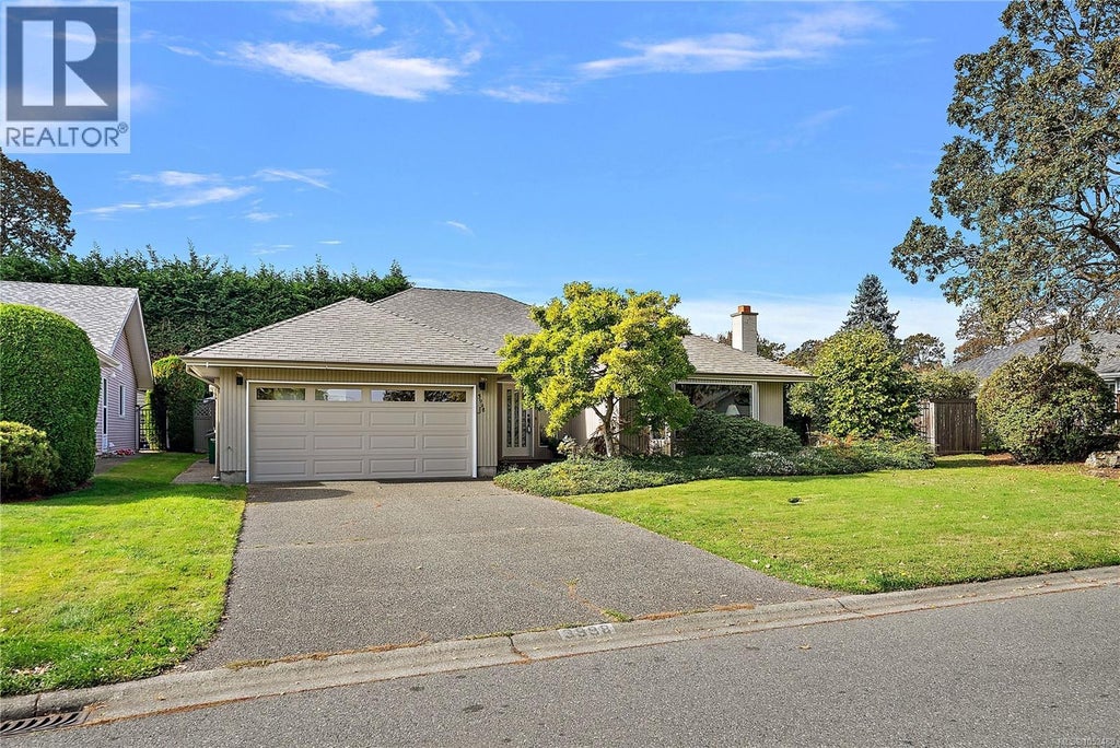 3998 HOPESMORE DRIVE, SAANICH, BC V8N 6A3 - Image 1396991137.jpeg?d=l