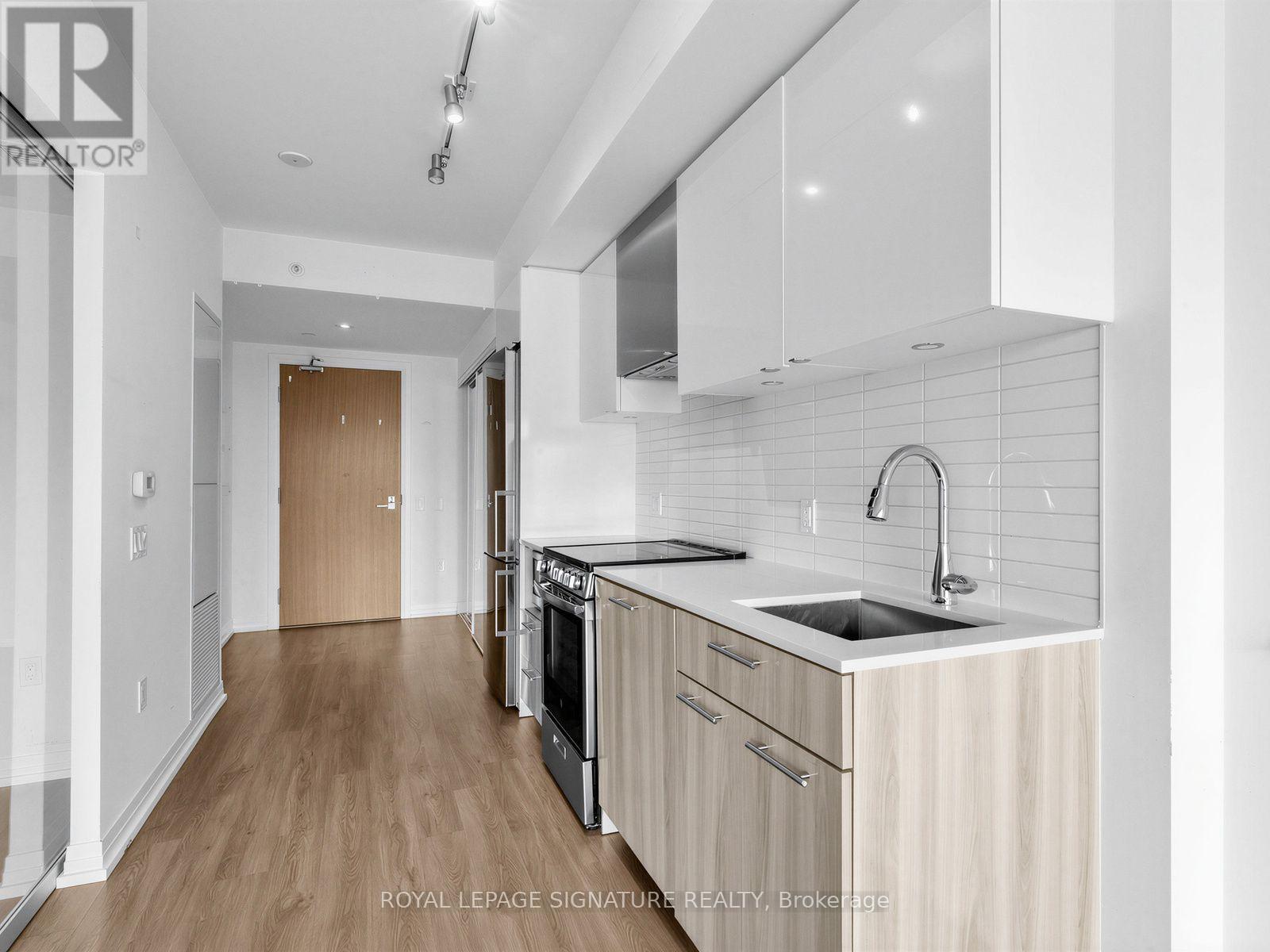 2509 - 251 JARVIS STREET