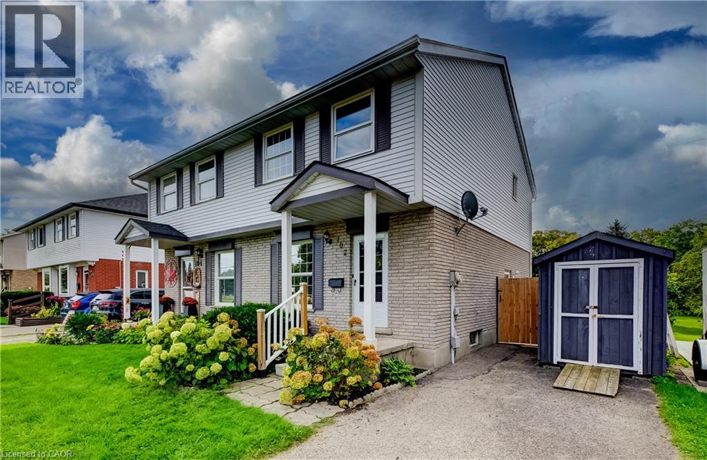 102 BLOOMINGDALE Road N