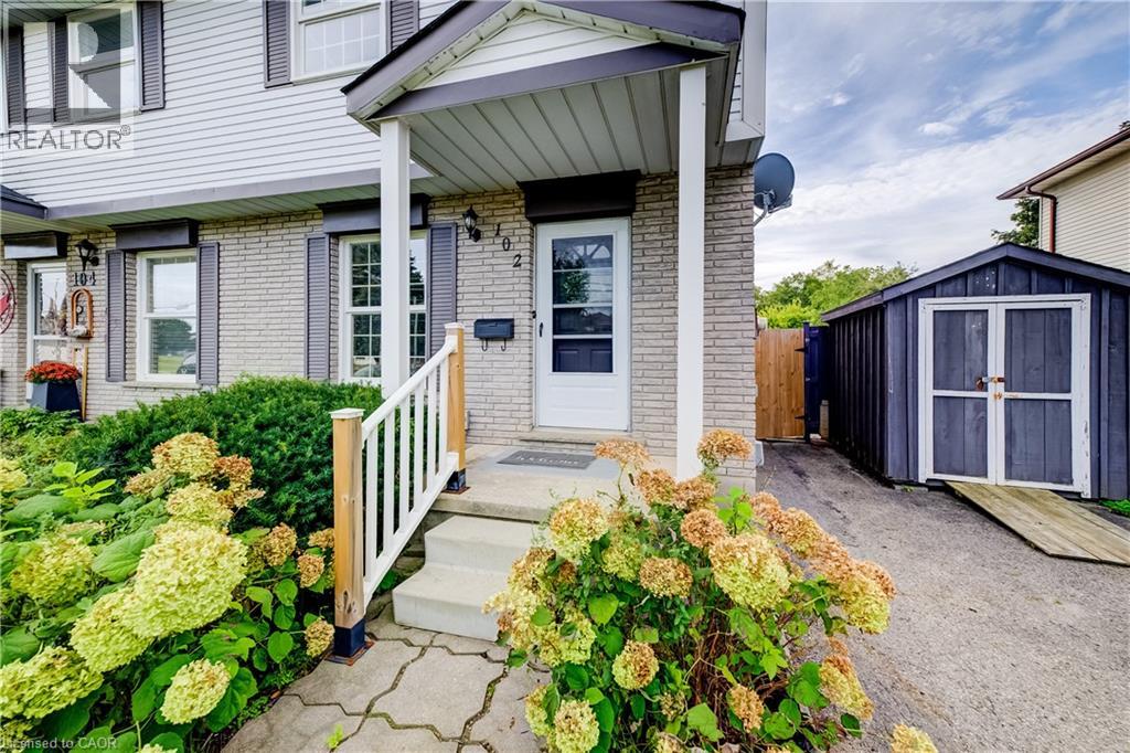 102 BLOOMINGDALE Road N