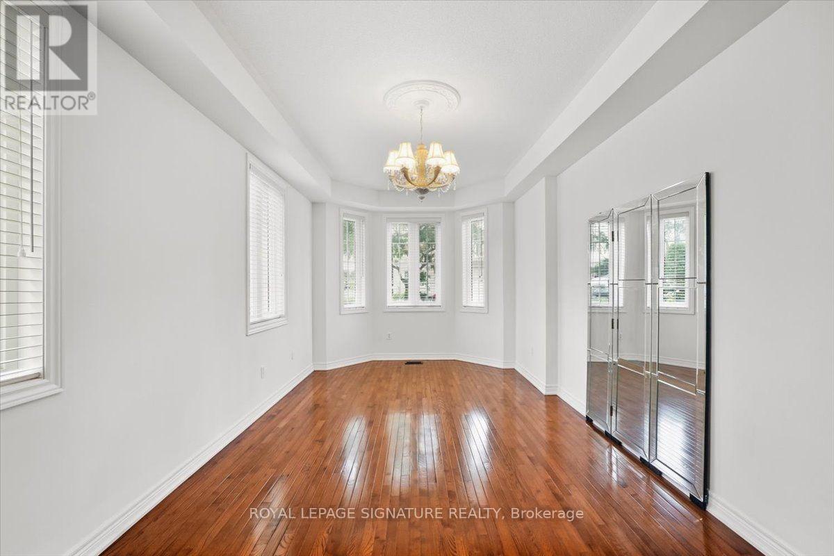 106 CRAGGVIEW DRIVE