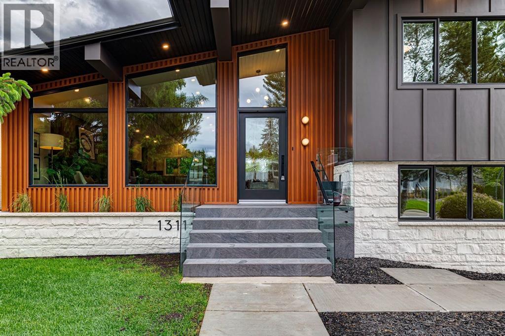 1311 Carlyle Road SW