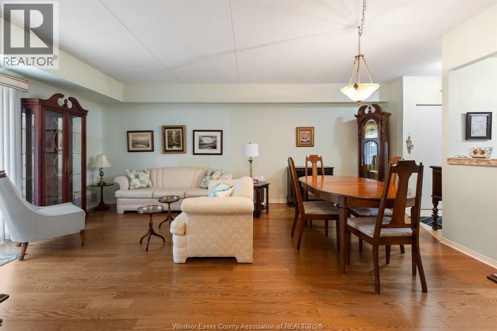 451 GRAND MARAIS ROAD West Unit# 114
