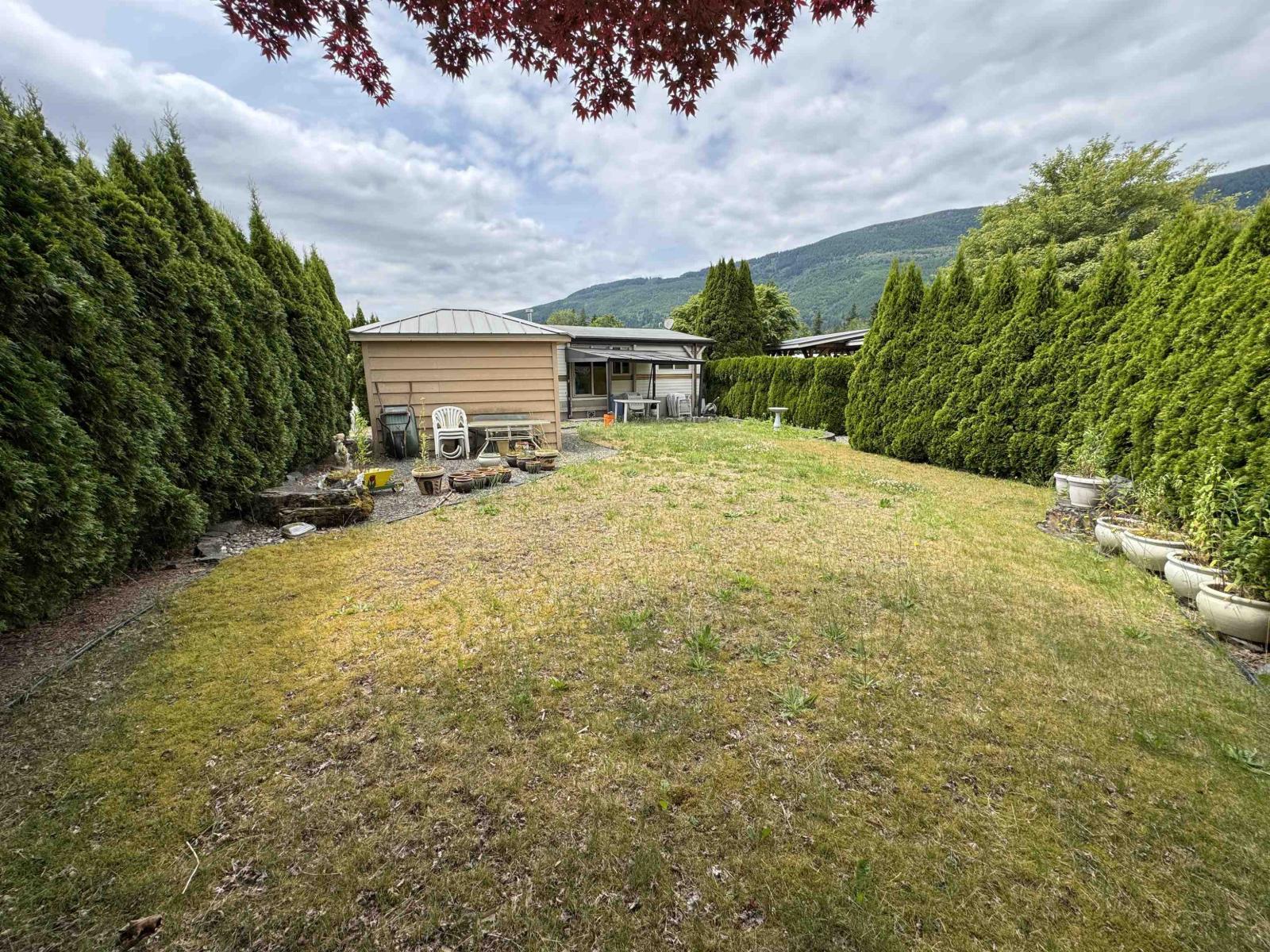 58 1436 FROST ROAD, Columbia Valley