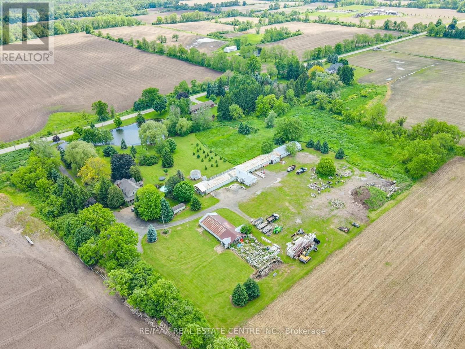 875 SAFARI ROAD