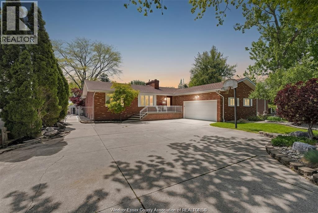 274 IRWIN, ESSEX, ON N8M 2T6 - Image 1167420807.jpeg?d=l