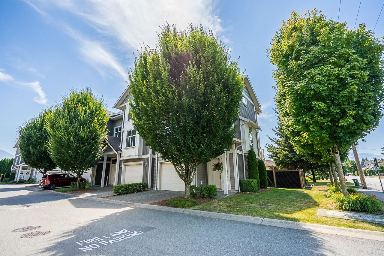4 9270 BROADWAY STREET, Chilliwack Proper East