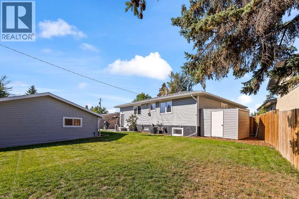 128 Doverthorn Bay SE