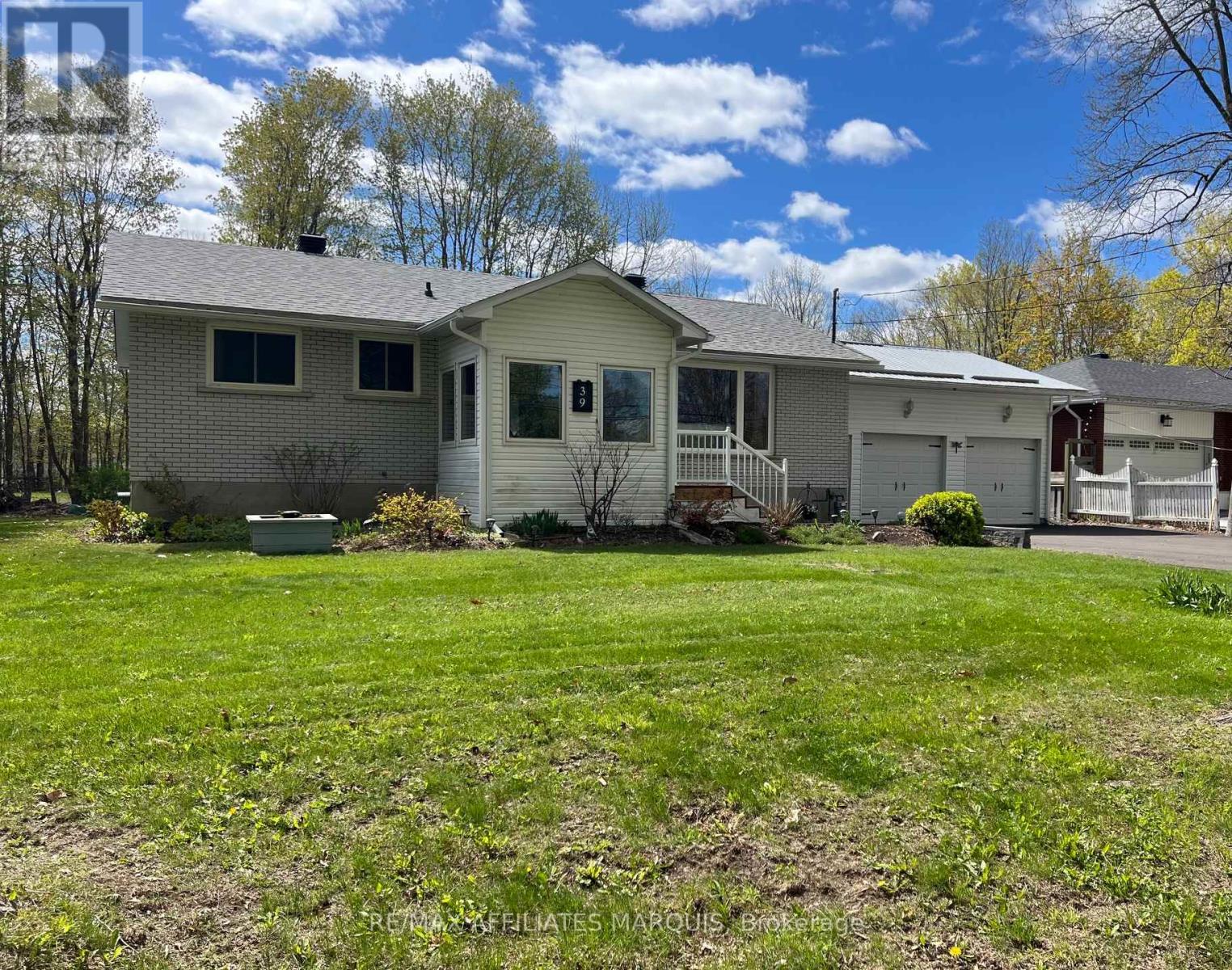 39 GOLF CLUB ROAD
