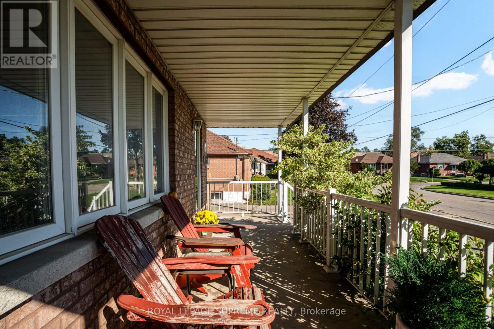 136 WINSTON PARK BOULEVARD