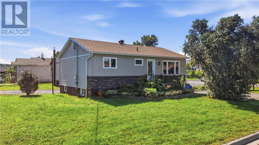 547 ALEXANDER STREET, SUDBURY, ON P3A 1R1 - Image 1559351321.jpeg?d=l