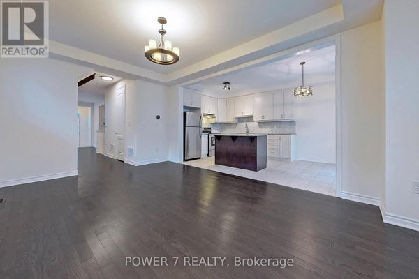 41 Ness Dr, Richmond Hill, ON 5