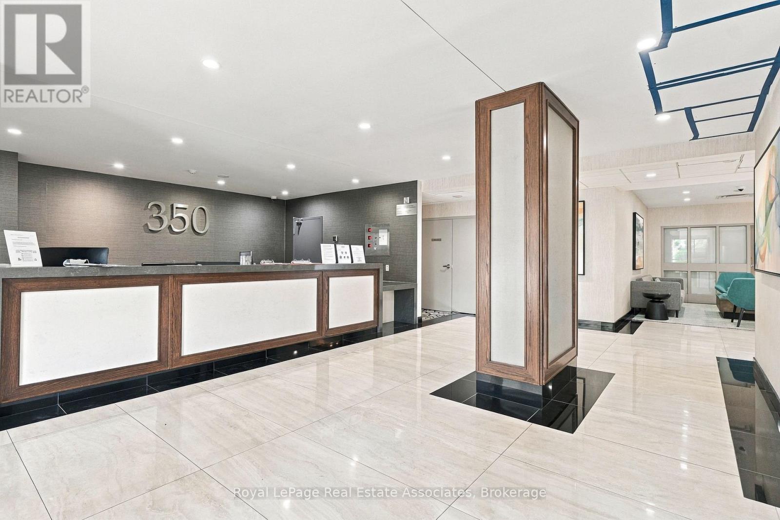 808 - 350 RATHBURN ROAD W