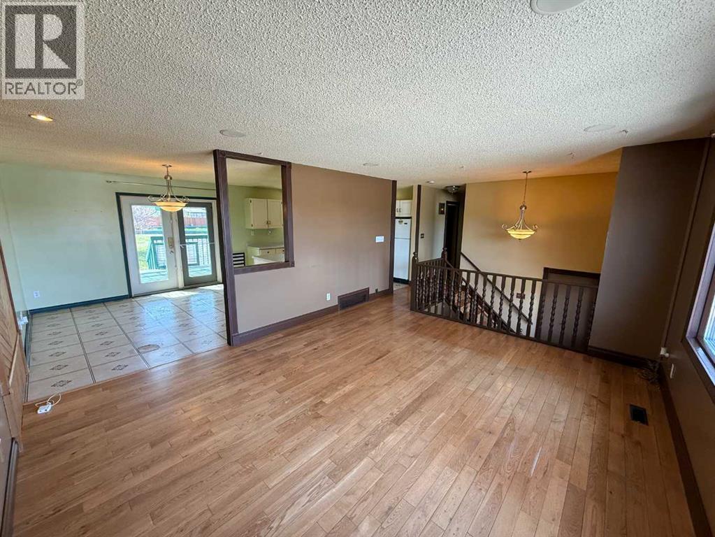 202 Maligne Drive