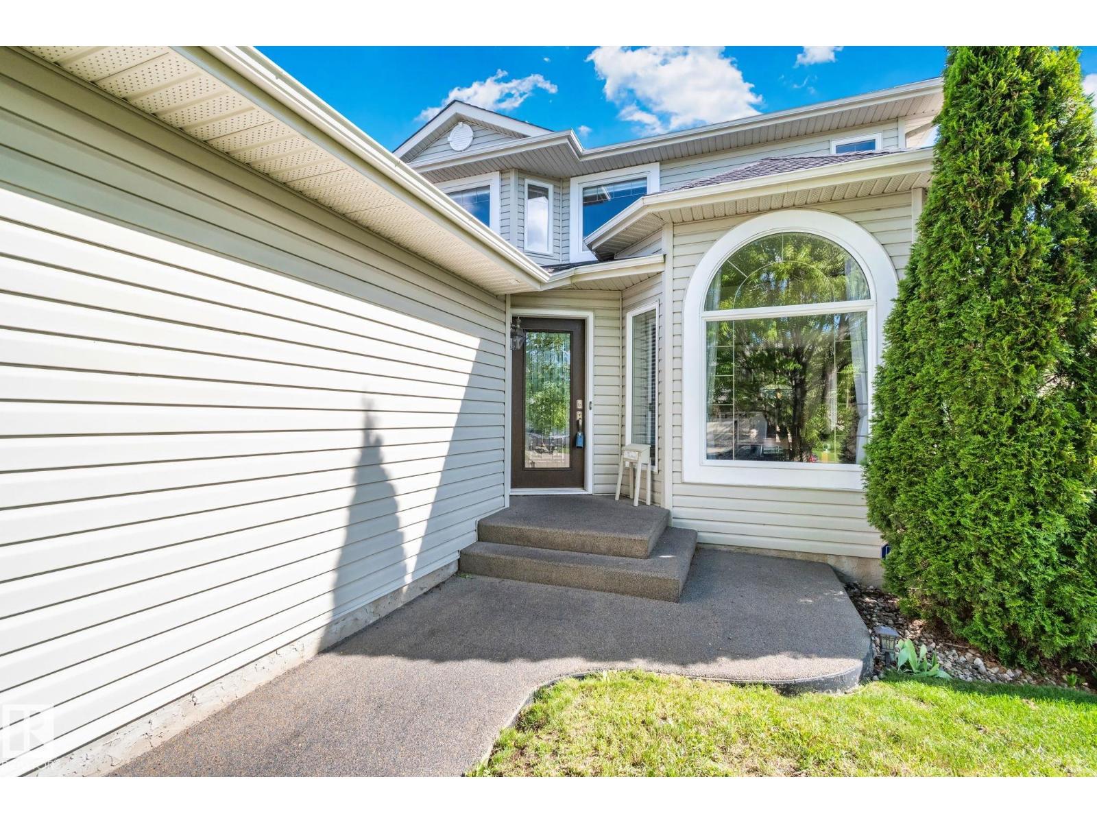 591 Byrne CR SW