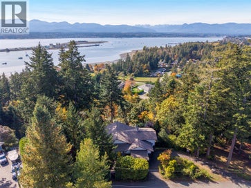 1183 Moore Rd Comox BC V9M 3X1
