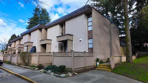 89 13776 CENTRAL AVENUE Surrey BC V3T 1R9