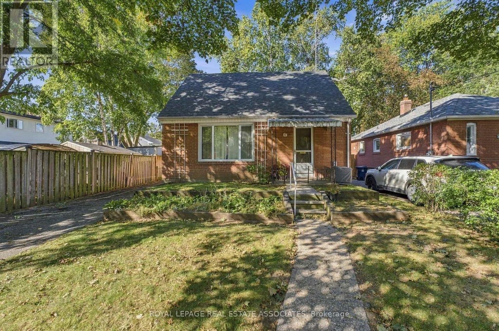 68 GAIR DRIVE, TORONTO (ALDERWOOD), ON M8W 4P8 - Image 1588266724.jpeg?d=l