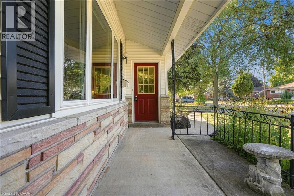 1267 DUNBAR Road