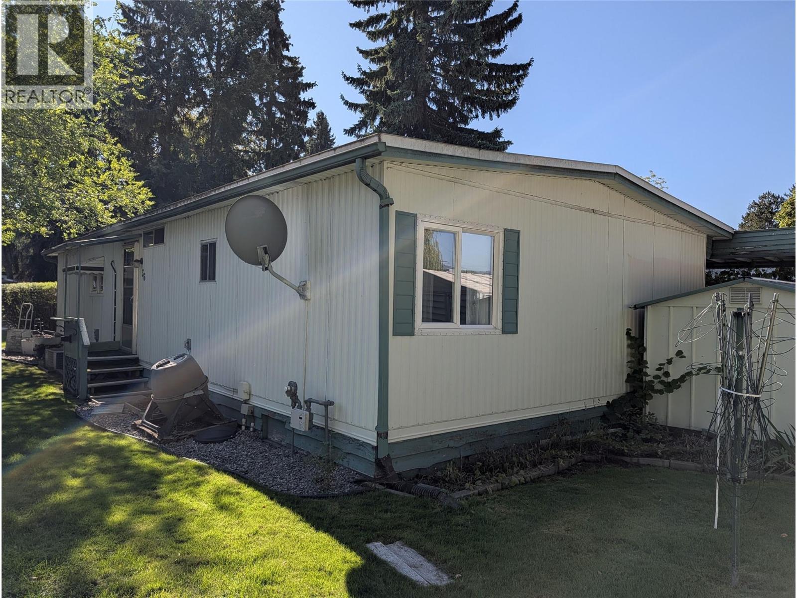 3535 Casorso Road Unit# 36
