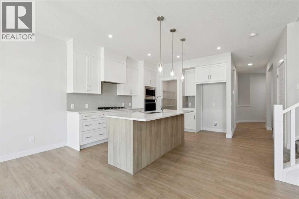 322 Hotchkiss Common SE