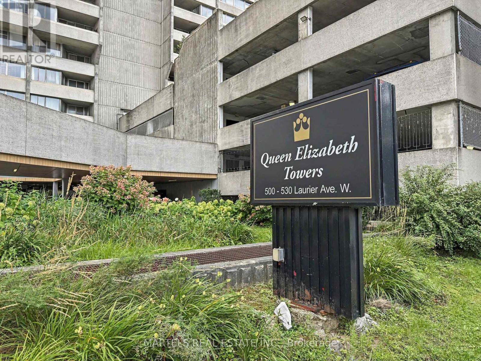 904 - 530 LAURIER AVENUE W