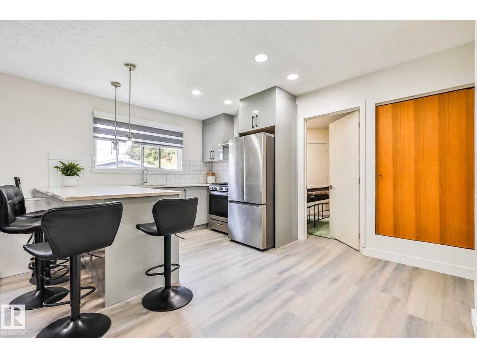 13608 114 ST NW