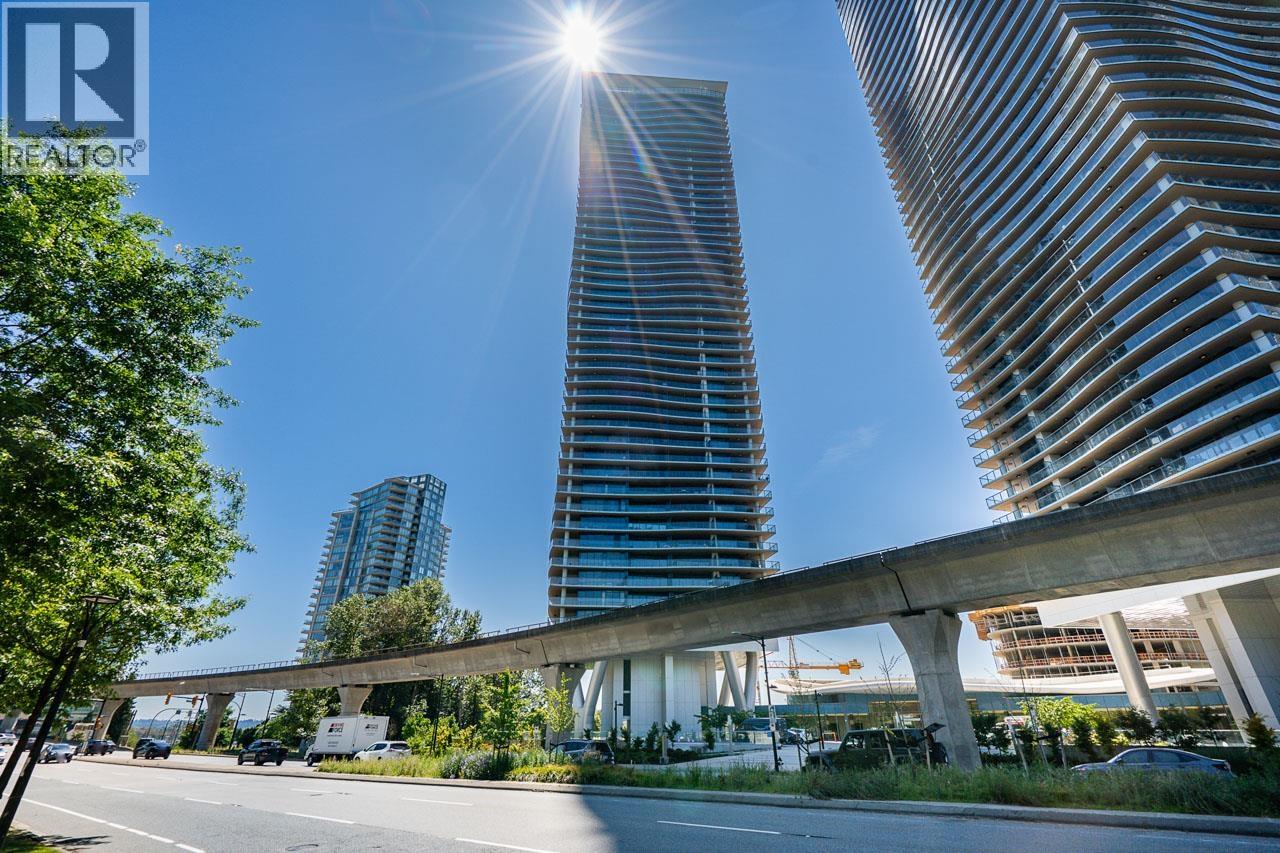2208 4890 LOUGHEED HIGHWAY