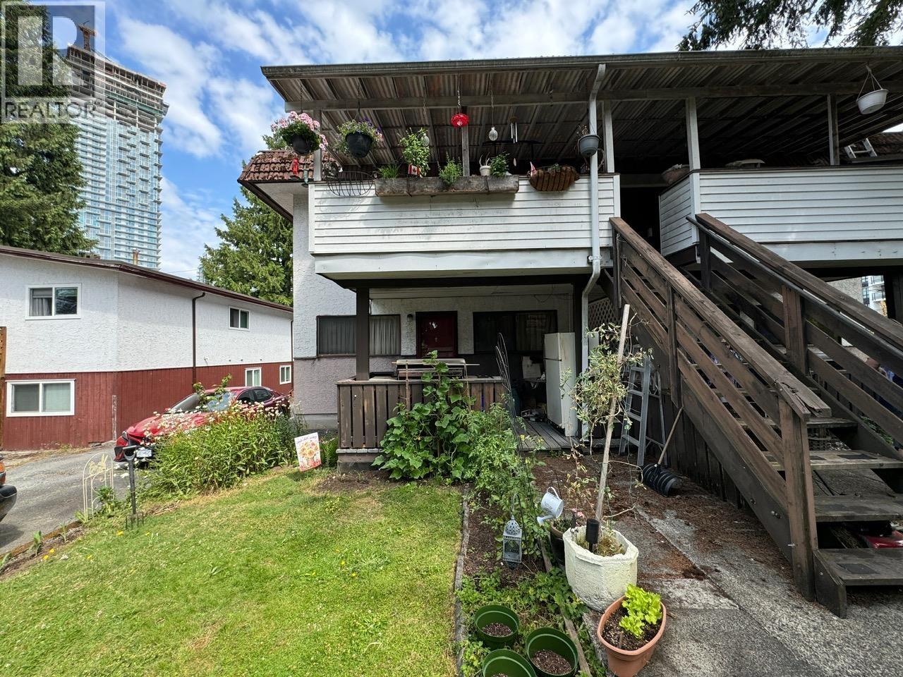 620 SMITH AVENUE