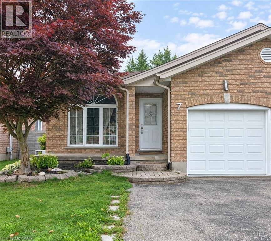 7 BRIARFIELD Street