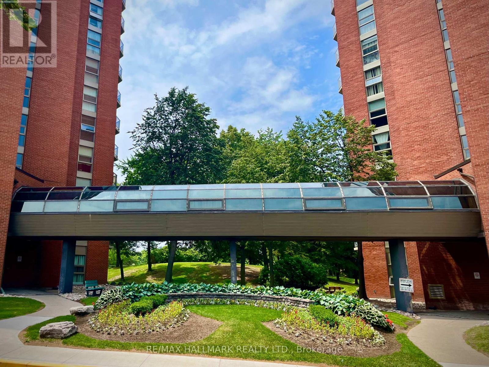 902 - 20 DEAN PARK ROAD