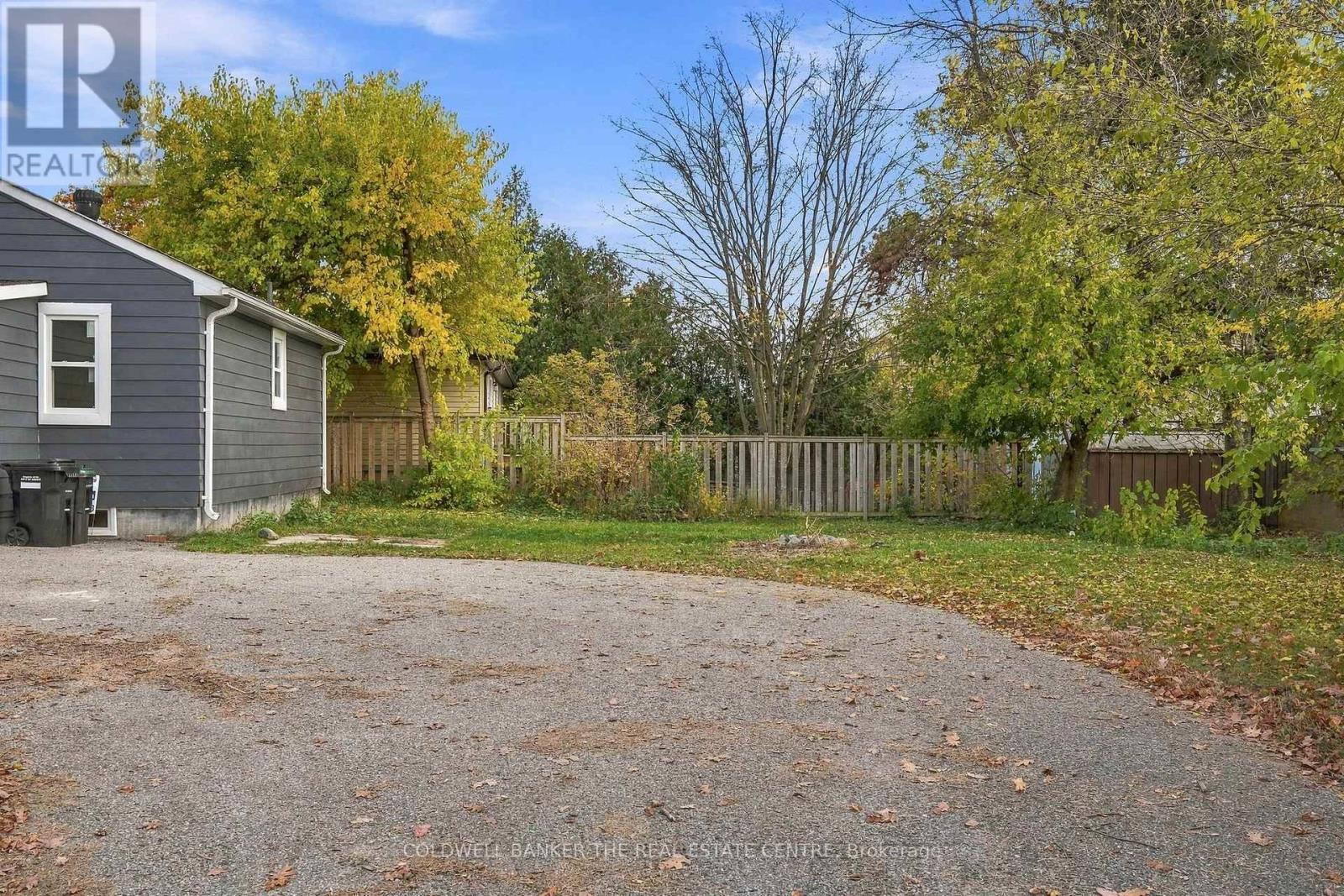 202 FERNDALE DRIVE N