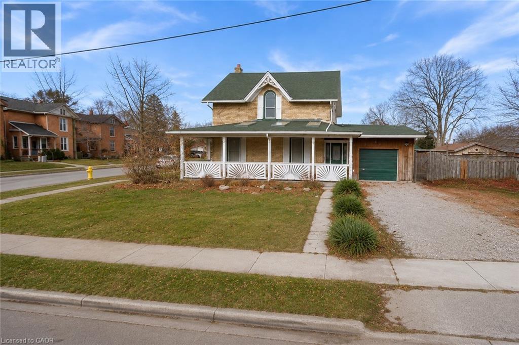 62 SAMUELSON Street - Photo 2